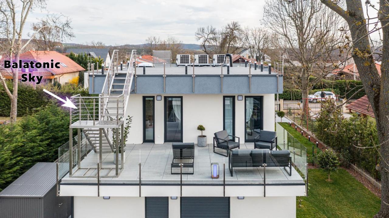 Apartmán Balatonic Sky Zamárdi Exteriér fotografie